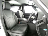 【内装クリーニング】室内は、トヨタの自動車クリーニング&ldquo;まるまるクリン&rdquo;を施工済です!シートはもちろん床面も、すっきりキレイ♪自信の仕上がりを、ぜひご覧下さい!!