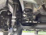 お車を安心してお乗りいただく為には、足回りの定期点検が欠かせません。サービスサポート(有償保証)では無料点検もご提供しており、安心のカーライフをお過ごしいただけるサポート体制が整っています。