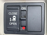 【パワースライドドア】スマートキーや運転席のスイッチでスライドドアの開閉が可能♪電動だから力を入れてドアを開ける必要が無く、小さいお子様でも、重い荷物を持っている時もラクに開け閉めできます♪
