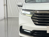 ★LEDヘッドライト搭載★ 白っぽく光る明るく省電力なLEDライト!先進的な白い輝きでフロントフェースを引き締めます☆