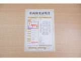 【車両検査証明書】店頭にてクルマの状態が一目で分かる検査証明書を公開中。トヨタ認定検査員が厳しく査定し、状態を点数と図解で表示しています。修復歴はもちろん、傷やヘコミの箇所や程度がご確認いただけます。