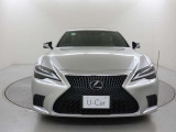 1年間走行距離無制限の中古車保証が付帯されます。