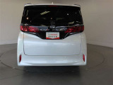 両側パワースライドドア付きだから、狭い駐車スペースなどでの 乗り降りラクラク!小さなお子さまのいるご家庭には嬉しい装備。