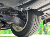お車を安心してお乗りいただく為には、足回りの定期点検が欠かせません。サービスサポート(有償保証)では無料点検もご提供しており、安心のカーライフをお過ごしいただけるサポート体制が整っています。