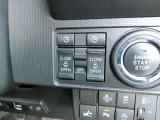 両側電動スライドドアなので運転される方も乗車される方もとっても便利です♪
