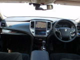 車内は専門業者によるルームクリーニング済でピカピカになっております!