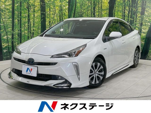 トヨタ プリウス 