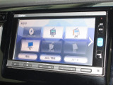 ナビゲーションは純正メモリーナビ(VXM-164VFi)を装着しております。AM、FM、CD、DVD再生、Bluetooth、フルセグTVがご使用いただけます。初めて訪れた場所でも安心ですね!