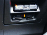 ETC車載器搭載です。スマートICも増えてきており、必須装備といって良い便利装備です。