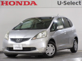ワンオーナー車の2010年、フィット(G)が入庫しました。当社自社工場にて法定点検を実施しております。過去の整備は整備記録簿での確認ができます。