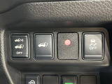 【パワーバックドア】スマートキーや運転席のボタンを押すだけでリアゲートが自動で開閉します!荷物を持っている時や、高い位置にあるバックドアを閉める際に便利な機能です♪