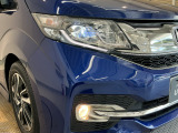 【LEDヘッドライト】ディスチャージヘッドライト(HID)と同等の明るさで、夜道や雨天走行が明るく視界良好!! フォグライトも装備で、安心感さらにUPです♪安心ドライブを楽しんで下さい♪