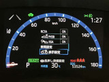 さまざまな安全装備でドライバーと同乗者をしっかりサポートできます。