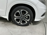 ご納車までの期間ですが、県内のお客様は1,2週間、県外のお客様は2,3週間ほどでご納車が可能となります。但し、お支払いや書類の状況によっては多少の前後もありますので、その際には何卒ご了承下さい。