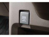 シガーソケットが付いているので、車から電源を取ることが出来ます!