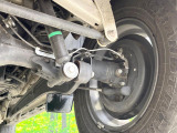お車を安心してお乗りいただく為には、足回りの定期点検が欠かせません。サービスサポート(有償保証)では無料点検もご提供しており、安心のカーライフをお過ごしいただけるサポート体制が整っています。