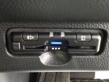 ETC車載器付。ETCが使用可能な道路通行料はキャッシュレスでスマートに走行できます。再セットアップして納車致します。