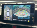 【パノラミックビューモニター】専用のカメラにより、上から見下ろしたような視点で360度クルマの周囲を確認することができます☆死角部分も確認しやすく、狭い場所での切り返しや駐車もスムーズに行えます。
