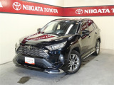 RAV4 GZパッケージ、アティチュードブラックマイカになります。