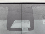 【トヨタセーフティセンス】走行中に前方の車両等を認識し、衝突しそうな時は警報とブレーキで衝突回避と被害軽減をアシスト。より安全にドライブをお楽しみいただけます。