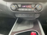 ワイヤレス充電器装備です