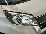 品質へのこだわり!専門のカークリーニング業者さんに依頼をして徹底的に内装・外装をキレイにしてもらっております。外装は磨きもしてもらっていますのでピカピカですね☆