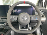 【純正革巻きステアリング】上質な革を使用することで、手にしっかり馴染みとても運転しやすいハンドルです♪