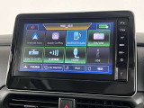 ディスプレイオーディオ付きです。AppleCarPlayに対応しております。