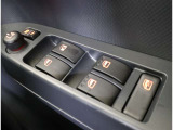 操作性が良い、運転席ドアスイッチ!