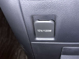 シガーソケット用の充電器が使用可能です!