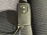 【スマートキー(エンジンスタートストップスイッチ)】スマートキー(電子キー)を持っていれば、スイッチを押すだけでエンジンをかけることができます!