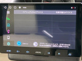 【ディスプレイオーディオ】お持ちのスマホやMP3プレイヤーとの無線接続で音楽再生が可能!コードで繋ぐわずらわしさも無く、手軽にお気に入りの音楽を楽しめます。