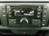 トヨタ純正オーディオ付き♪CD・AM・FMが聞けます☆シンプルだから使い勝手も良く、操作も簡単です!お気に入りの選曲で、通勤・ドライブを快適にどうぞ♪