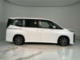 「こんな車屋さんがあるんだ!」、「おもしろい!」と感じていただけましたら、私どもも大変うれしく思います。ご来店のご感想、お待ちしております。