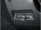 お車の取扱説明書・メンテナンスノート(記録簿)も御座います。トヨタのディーラーで安心を買って下さい。当社は無理な勧誘は致しません。まずはお客様からのお問い合わせを心よりお待ちしております。