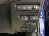 運転席周辺にある各種スイッチ画像です。今では必須アイテムのETCも装備(^^♪