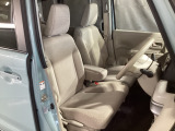 運転席の状態もグッド!年式・走行距離をほとんど感じさせない、大変きれいな室内です!