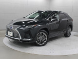 セダンとSUVの特長をあわせ持つクロスオーバーモデル、レクサス「RX」のハイブリッドモデル「RX450h」です。