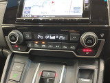 フロント両席にはシートヒーターが付いています!寒い日に便利な装備ですね。