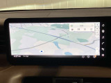 メーカーナビ12.3インチの大型ディスプレイ・Google搭載となり、ナビゲーションはもちろん普段スマートフォンで楽しんでいる情報やエンタメもシームレスに車内へコネクト。