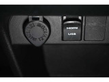 アクセサリーDC12Vソケット装備!HDMI入力端子ソケット装備!USB端子ソケット装備!