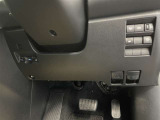 運転席周辺にある各種スイッチ画像です。今では必須アイテムのETCも装備(^^♪