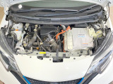 親切・丁寧な専門メカニックスタッフが応対!・車検・点検整備・事故等の修理などアフターサービスも安心。お車のカスタマイズもネクステージのサービススタッフまでご相談ください!