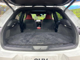 普段のお買い物や通勤、送迎等に十分な荷室スペースを確保しております。セカンドシートを倒すと、大きな荷物の積載も可能です♪