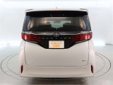 サービス工場完備。車検・メンテもお任せください!