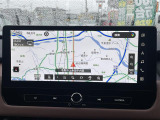 【純正12.3インチナビ】専用設計で車内の雰囲気にマッチ!ナビ利用時のマップ表示は見やすく、いつものドライブがグッと楽しくなります!