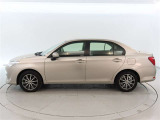 ロングラン保証付き。トヨタのお店で中古車をお買い上げいただいたお客様に安心で快適なカーライフをお約束する。1年間の保証です。
