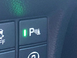 【クリアランスソナー】バンパーに付いたセンサーが障害物を検知!一定の距離に近づくとアラートで教えてくれます♪狭い駐車スペースや車庫入れ時も安心ですね☆