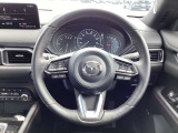 毎日でも運転したくなる造形美!細部まで作りこまれてます。是非一度座ってみてください☆