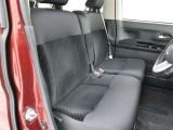 『フロントシート』はベンチシートゆったりお座り頂け楽な姿勢で運転頂けます。